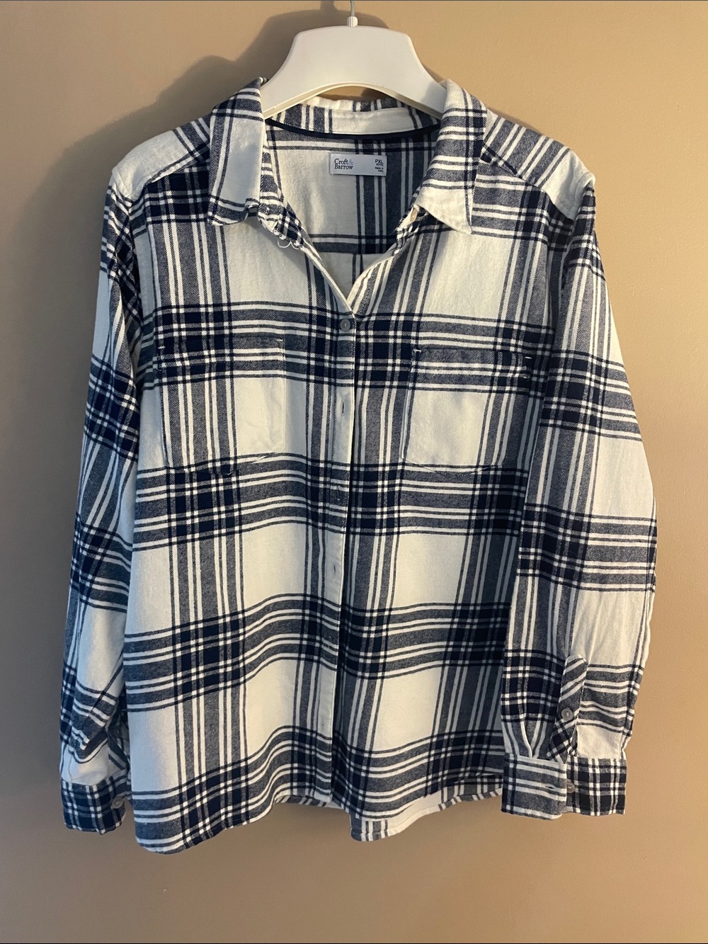 Plaid Button-Up Shirt - White & Navy Petite
